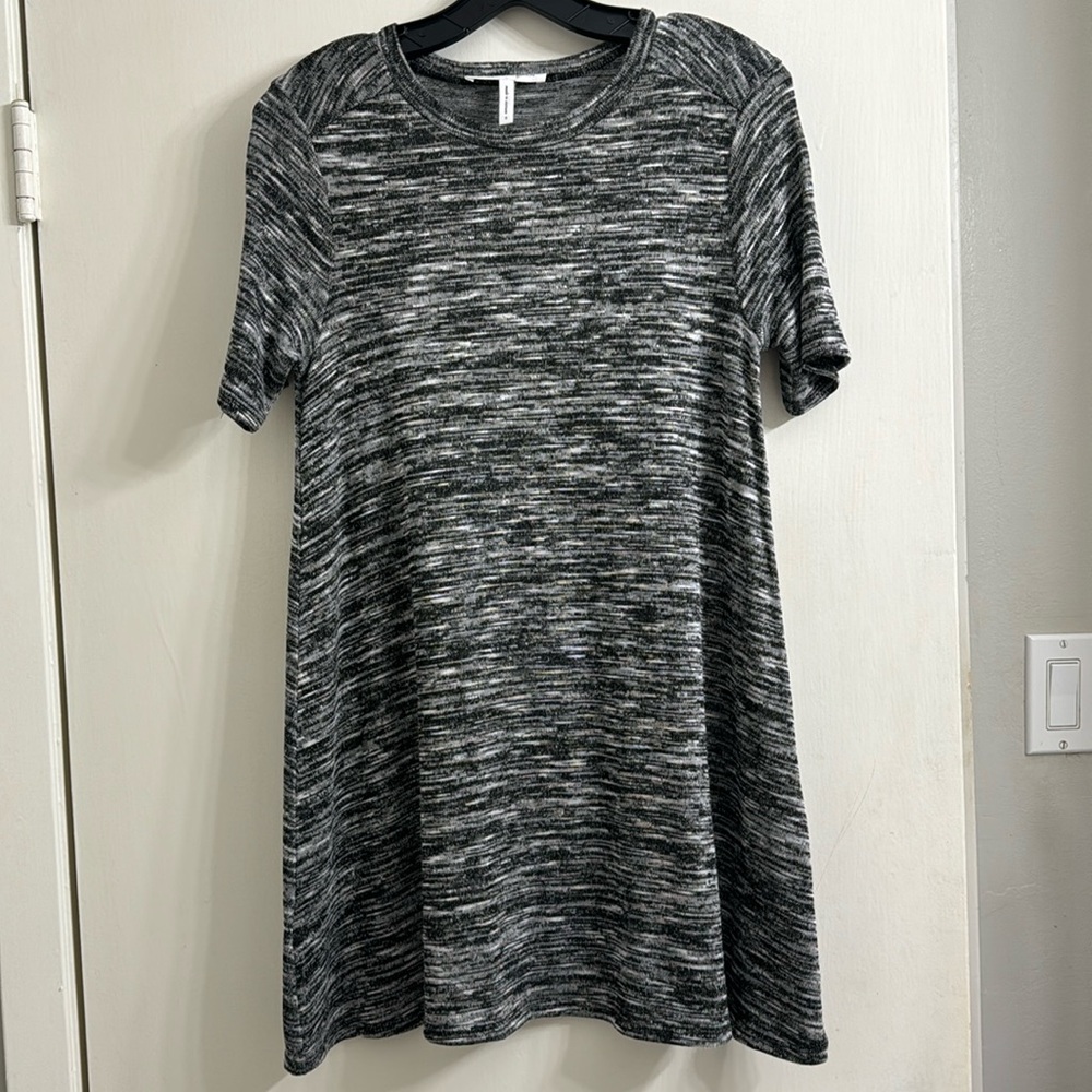 Heather grey casual t-shirt dress